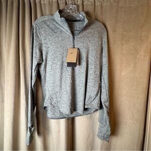 Nike Running Women’s Gray Heather Quarter-Zip Long Sleeve Pullover M NWT